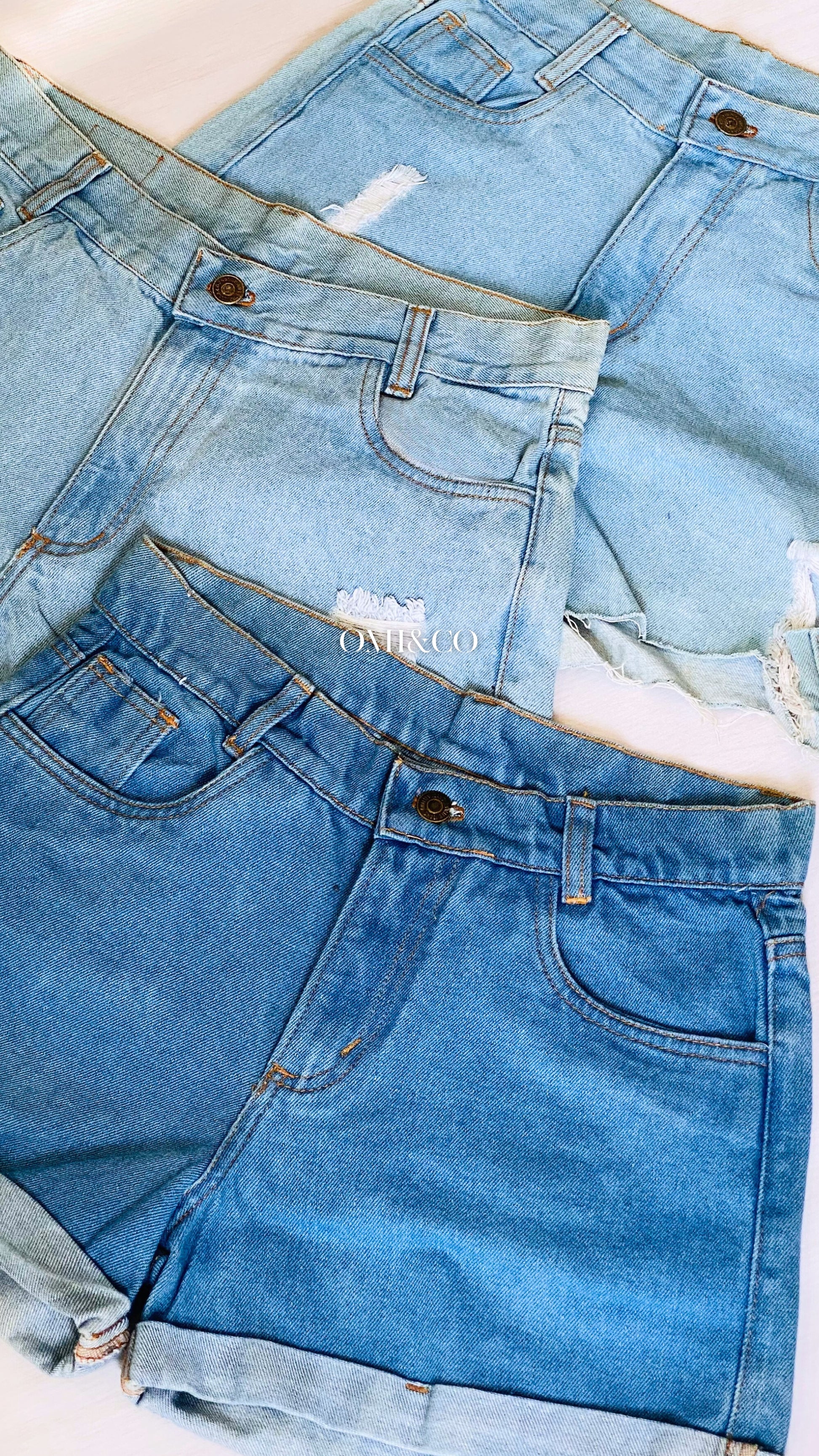 SHORT DENIM